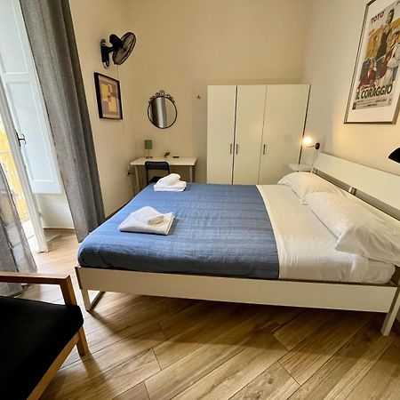GuestHouse Marcanto - Duomo Napoli Eksteriør billede