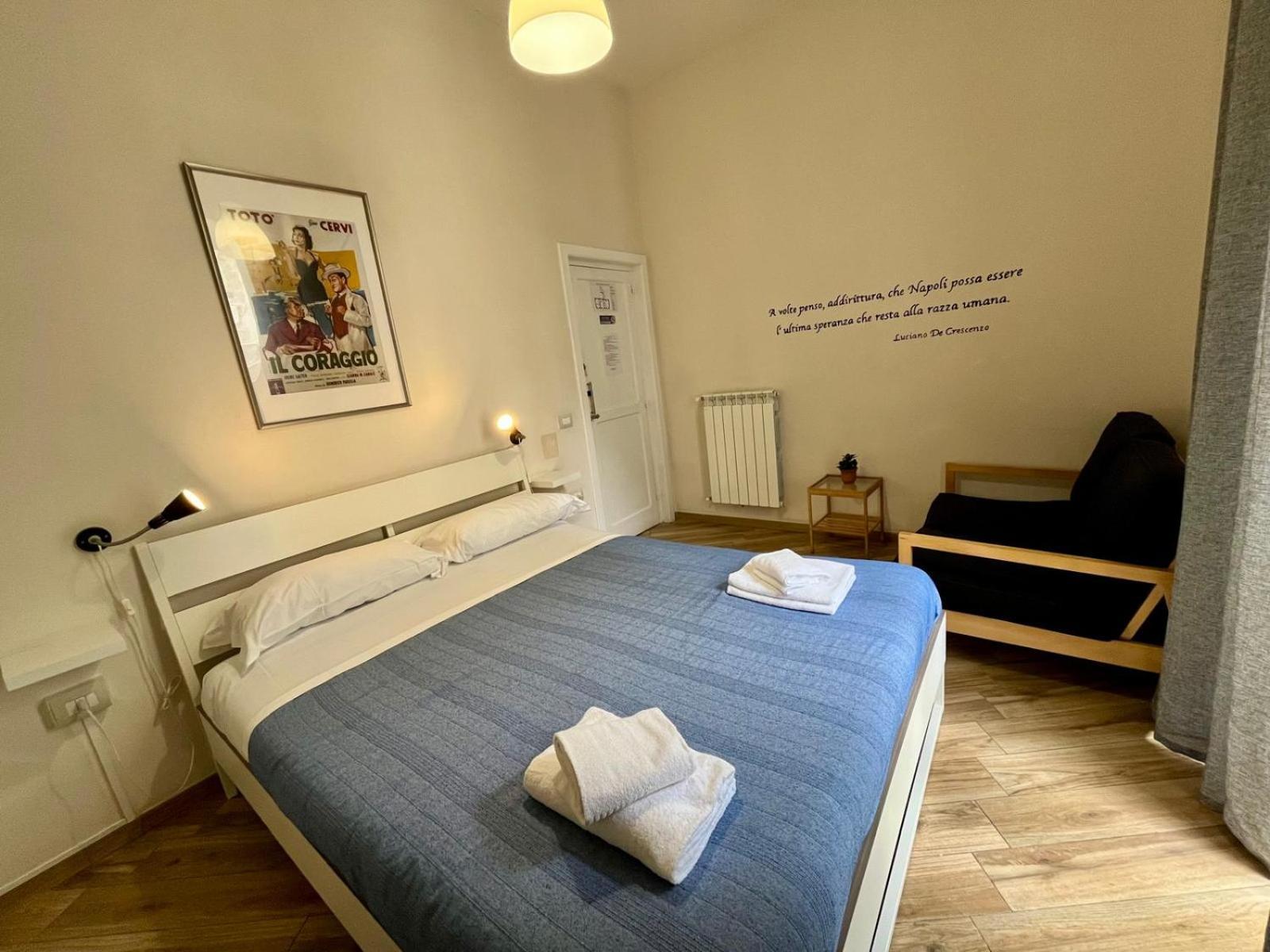 GuestHouse Marcanto - Duomo Napoli Eksteriør billede