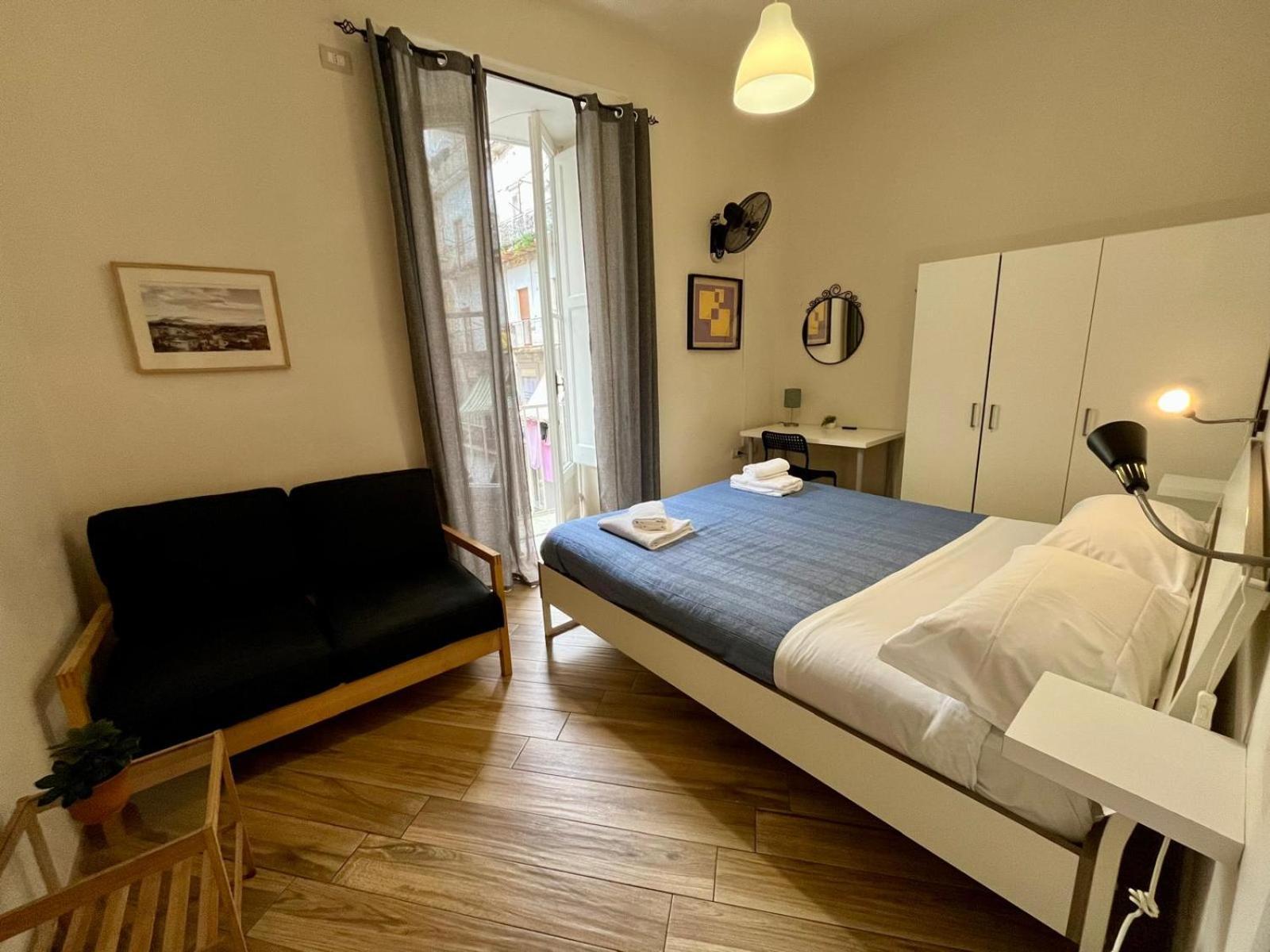 GuestHouse Marcanto - Duomo Napoli Eksteriør billede