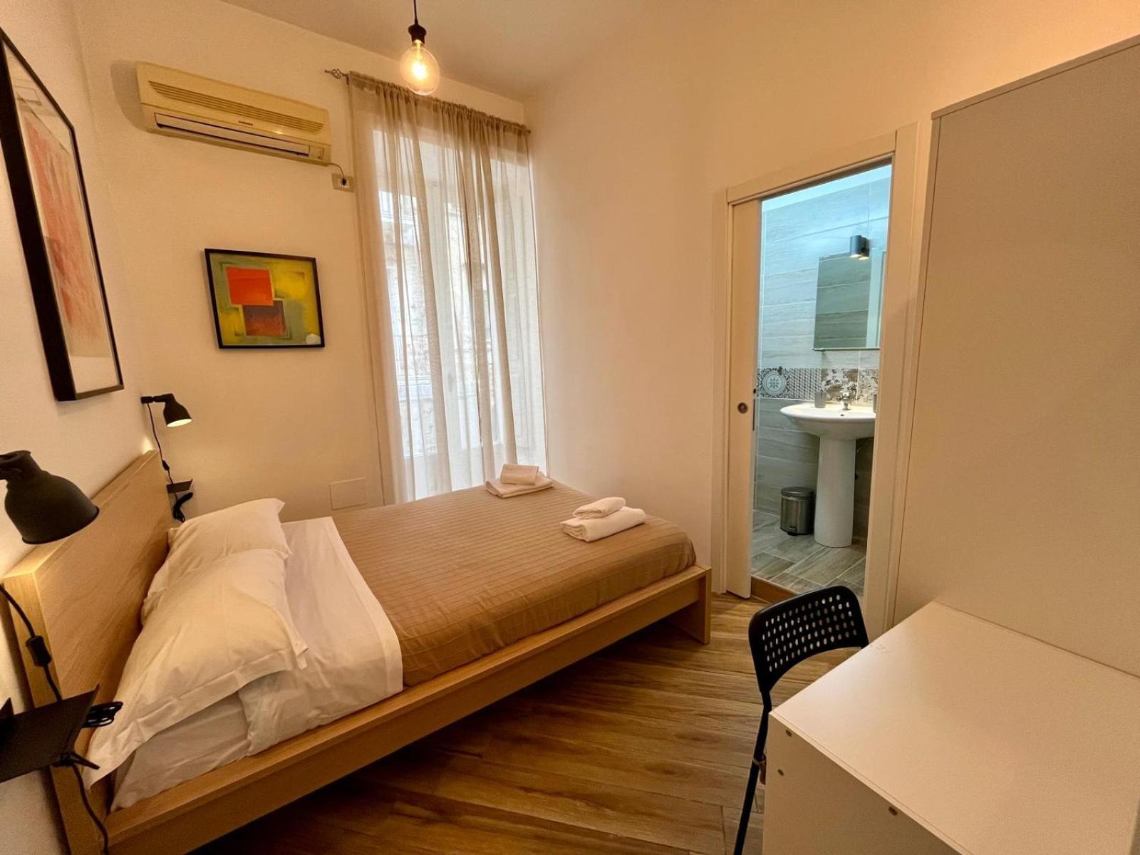 GuestHouse Marcanto - Duomo Napoli Eksteriør billede