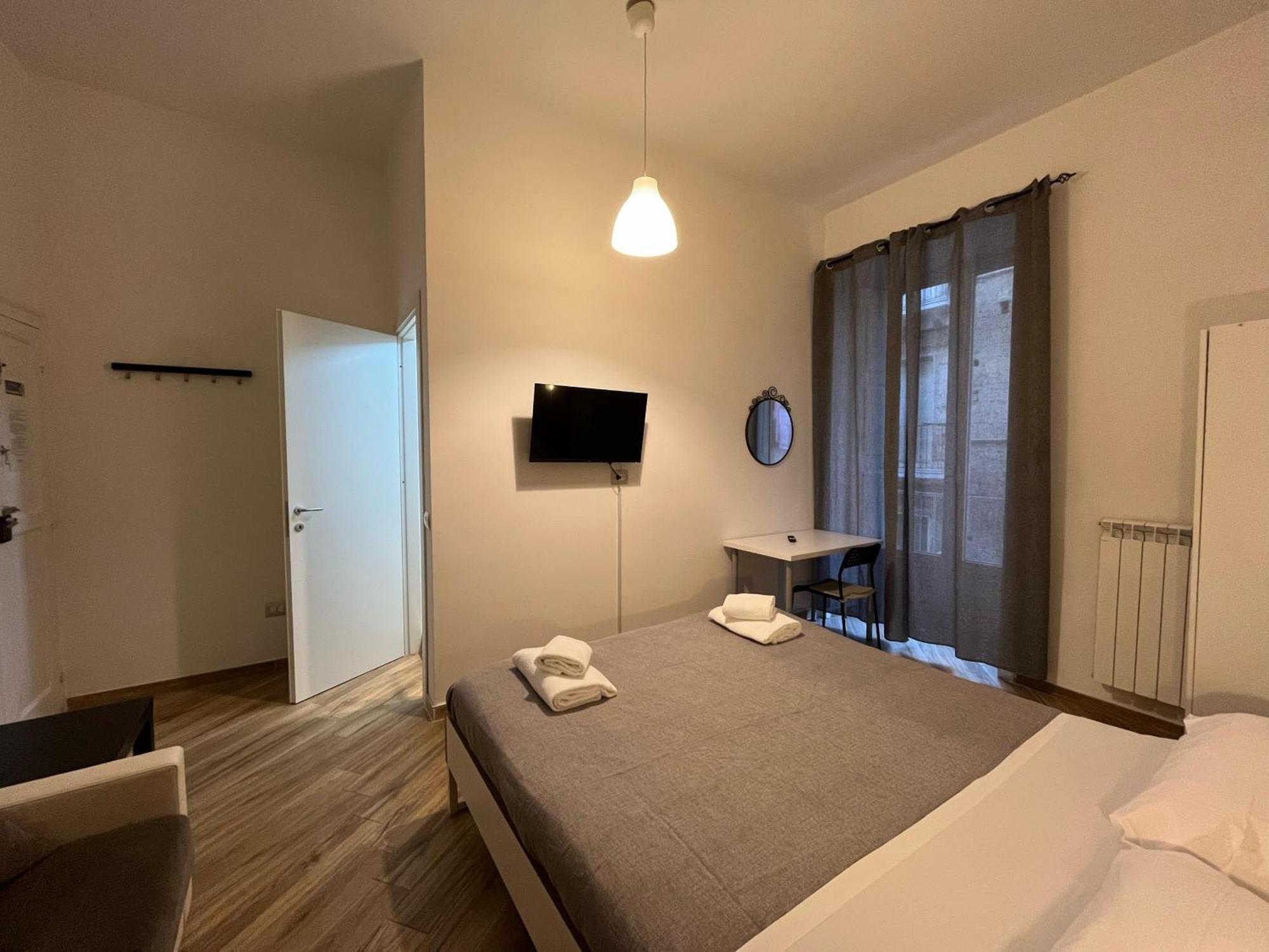 GuestHouse Marcanto - Duomo Napoli Eksteriør billede