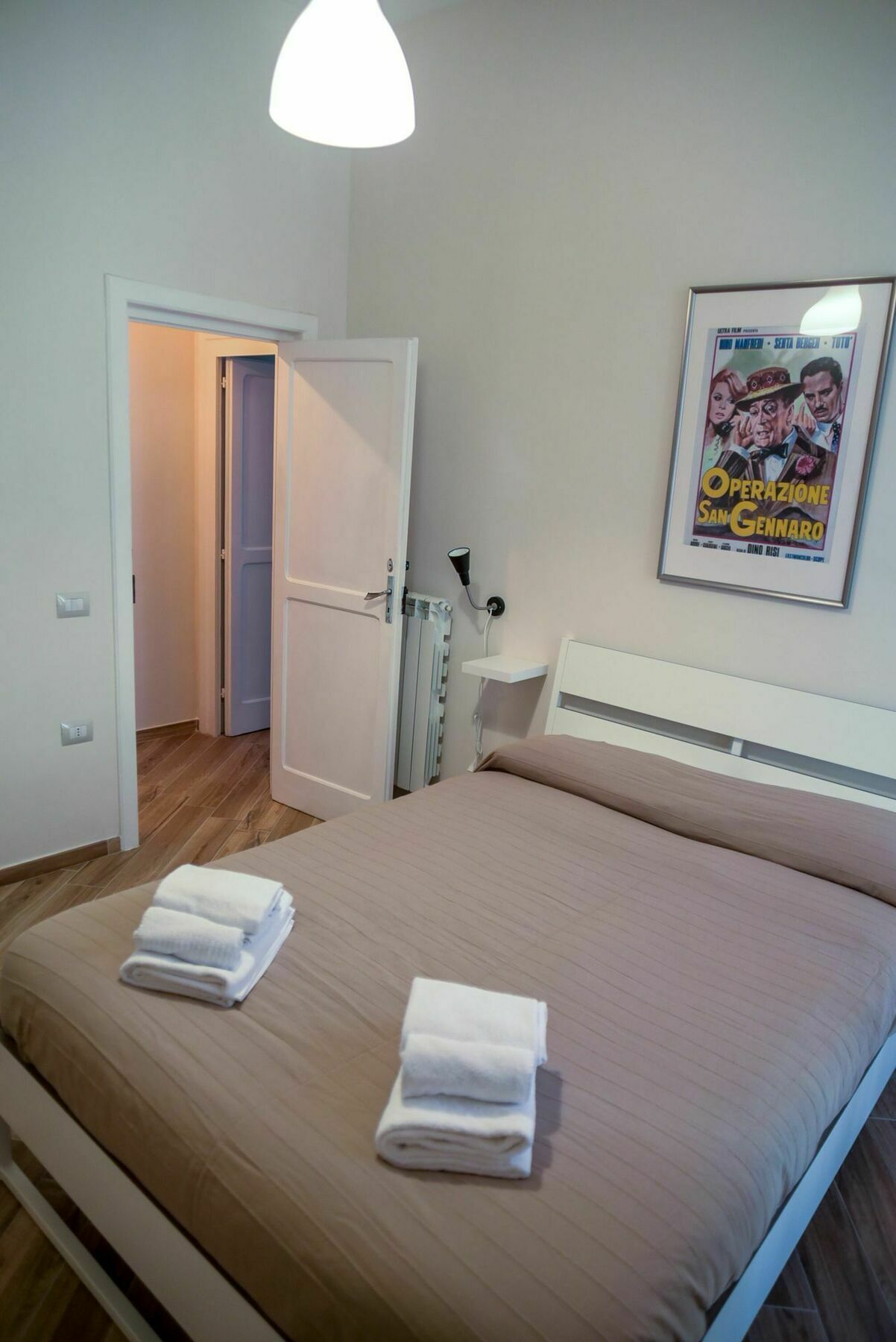 GuestHouse Marcanto - Duomo Napoli Eksteriør billede
