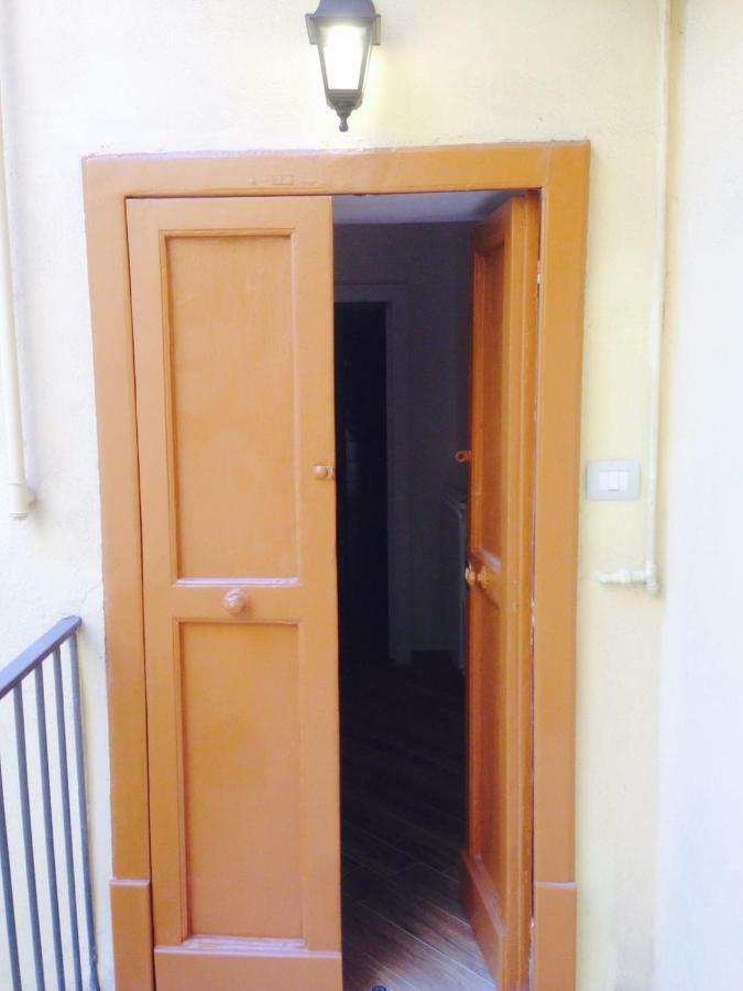 GuestHouse Marcanto - Duomo Napoli Eksteriør billede